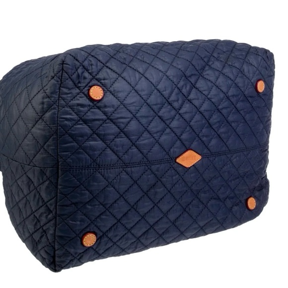 Mz Wallace
Nylon tote bag - Picture 2 of 6